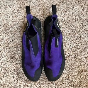 NEW Mad Rock Maniac Climbing Shoes